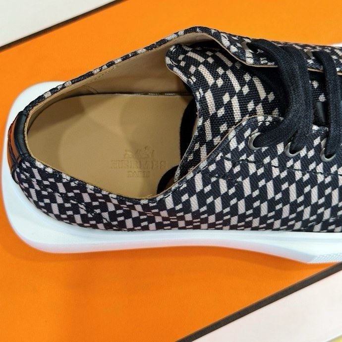 Hermes Sneakers